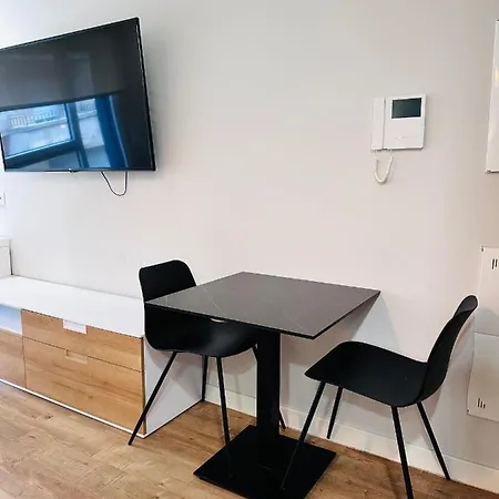 Apartment Esenzia Aranda