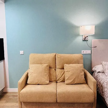 Esenzia Aranda Apartment *